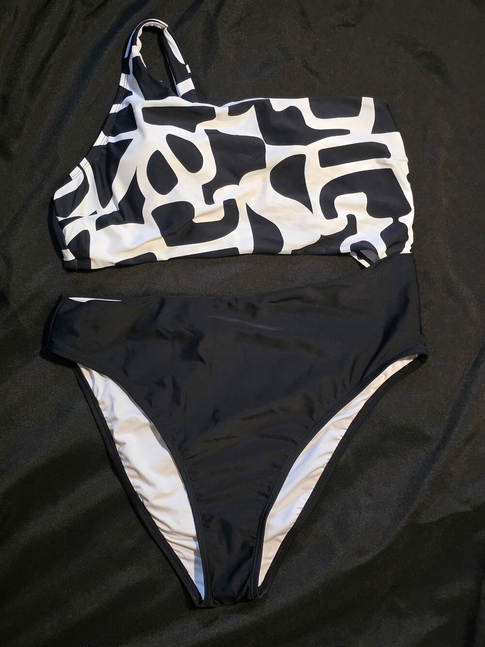 CUPSHE Radiant Horizon One-Shoulder Abstract Monokini Swimsuit NWT XL